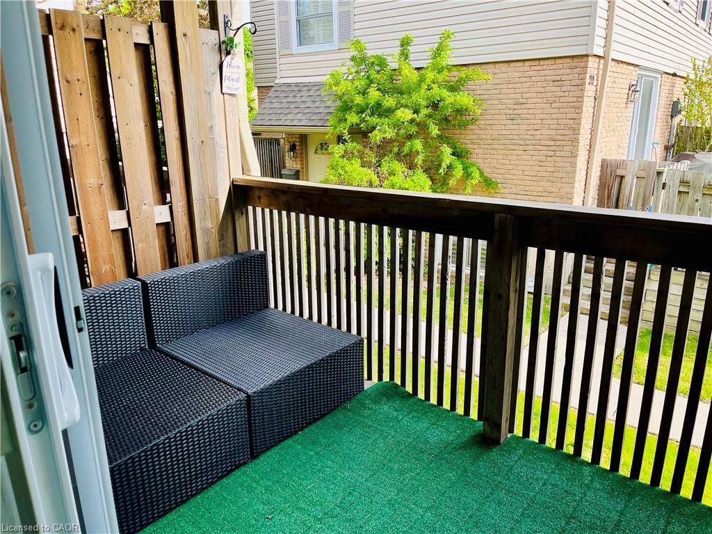 18-1300 Upper Ottawa Street, Hamilton, ON - Outdoor With Balcony With Exterior