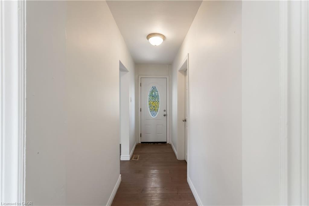 114 Ferguson Avenue N, Hamilton, ON - Indoor Photo Showing Other Room
