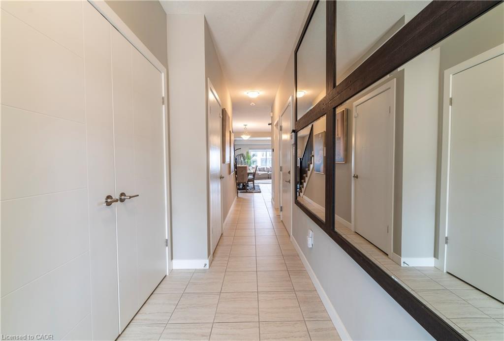 933 Robert Ferrie Drive, Kitchener, ON - Indoor Photo Showing Other Room