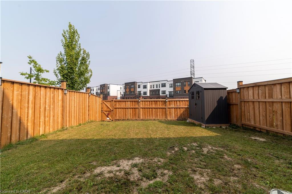 933 Robert Ferrie Drive, Kitchener, ON - Outdoor