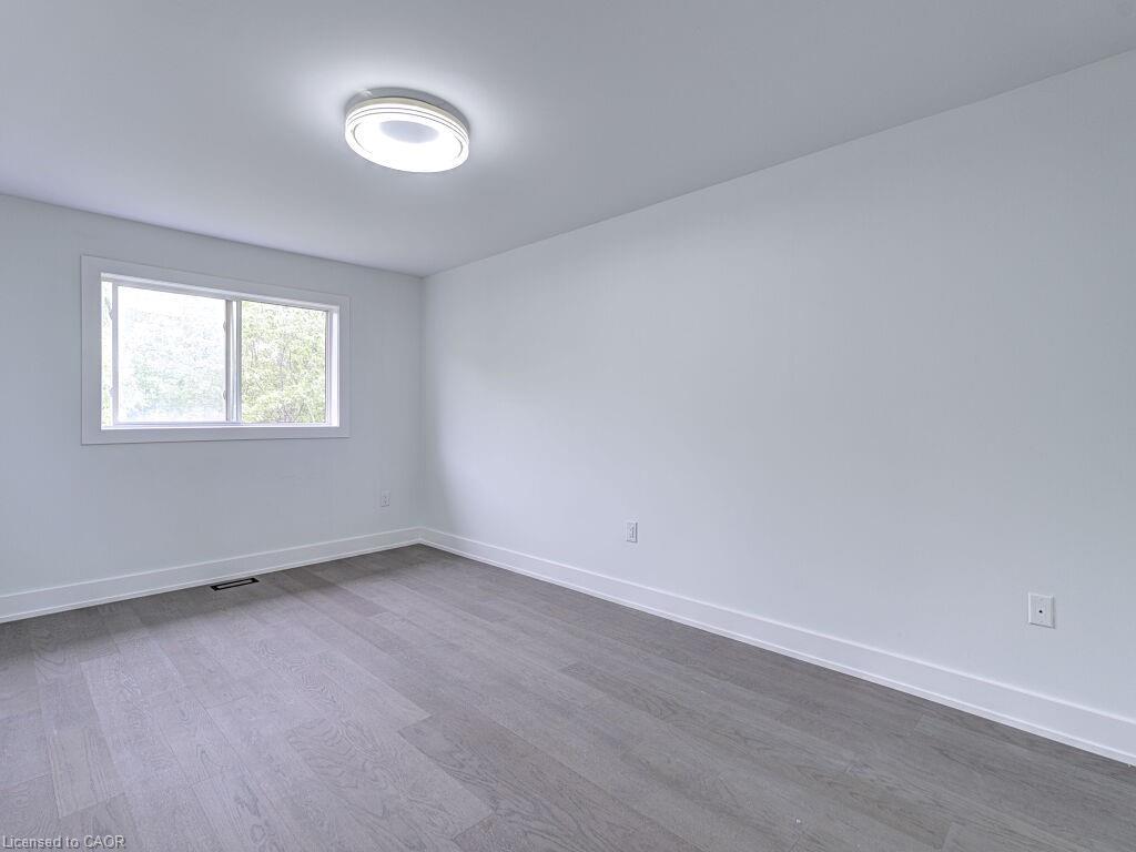 373 Ravineview Way, Oakville, ON - Indoor Photo Showing Other Room