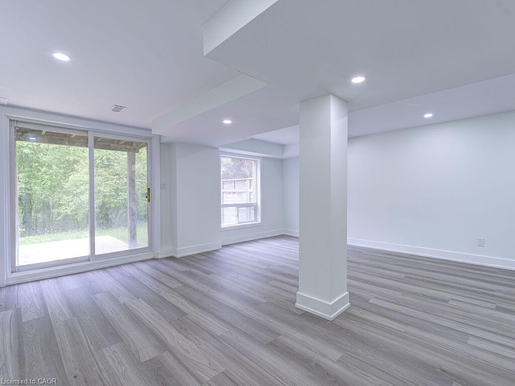 373 Ravineview Way, Oakville, ON - Indoor Photo Showing Other Room