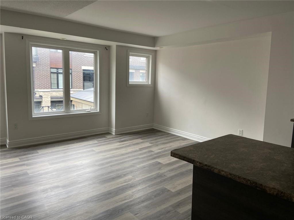 44-200 Veterans Drive, Brampton, ON - Indoor Photo Showing Other Room