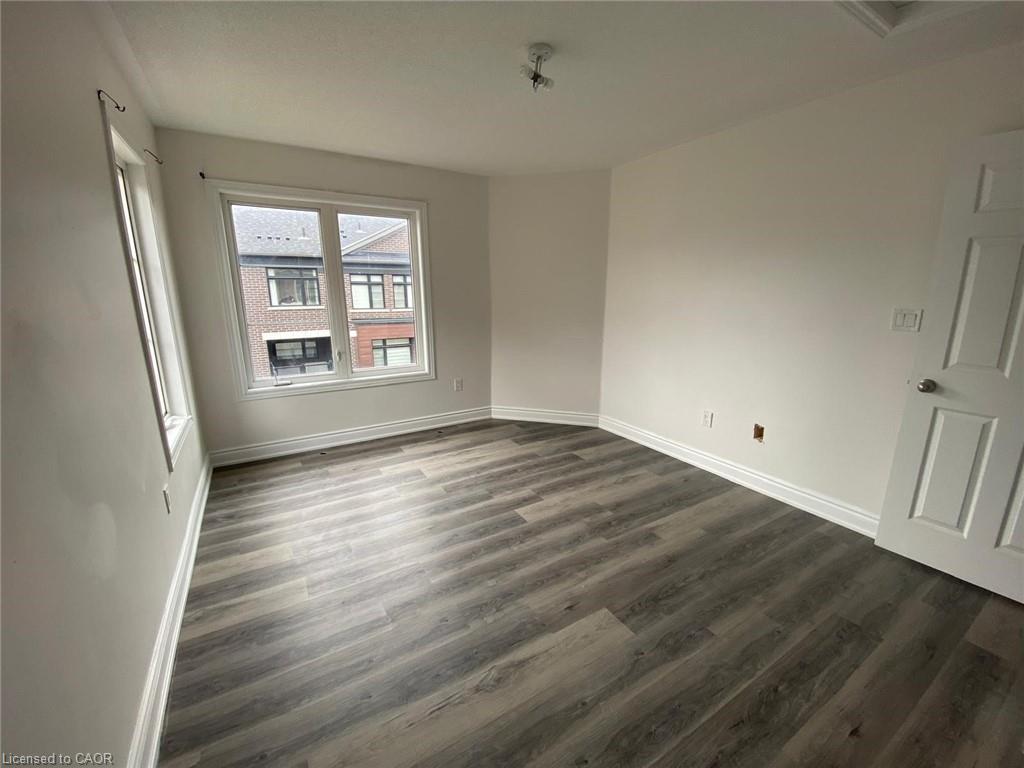 44-200 Veterans Drive, Brampton, ON - Indoor Photo Showing Other Room