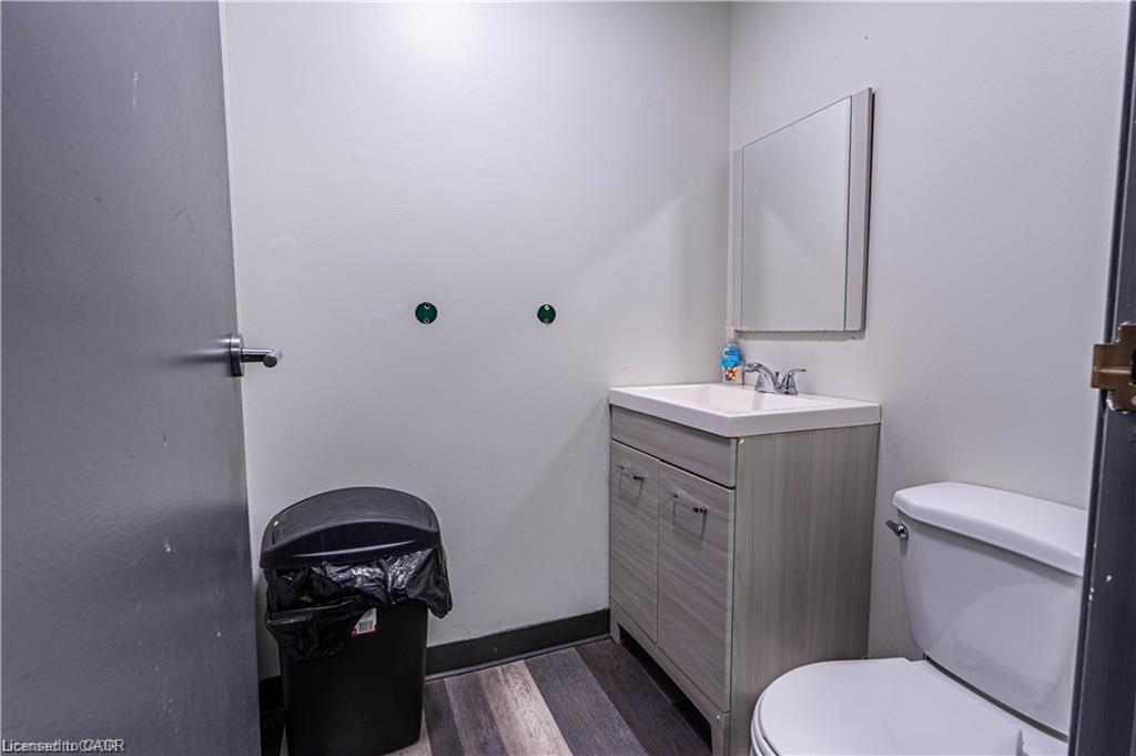 10 Main Street, Mississauga, ON