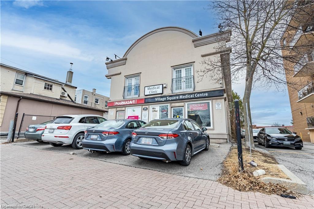 10 Main Street, Mississauga, ON