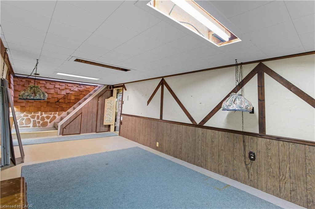 33 Goldfinch Road, Hamilton, ON - Photo Showing Other Room