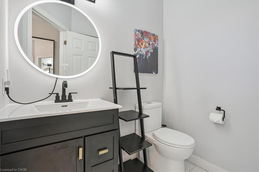 3-5200 Dorchester Road, Niagara Falls, ON - Indoor Photo Showing Bathroom