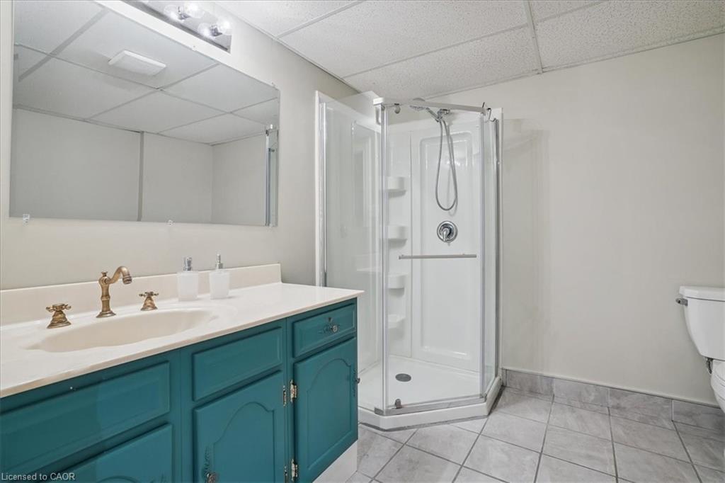 3-5200 Dorchester Road, Niagara Falls, ON - Indoor Photo Showing Bathroom