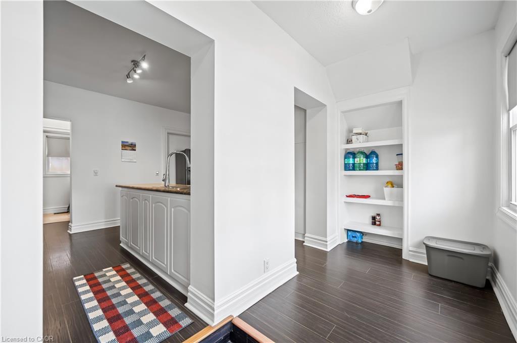 26 James Street, Cambridge, ON