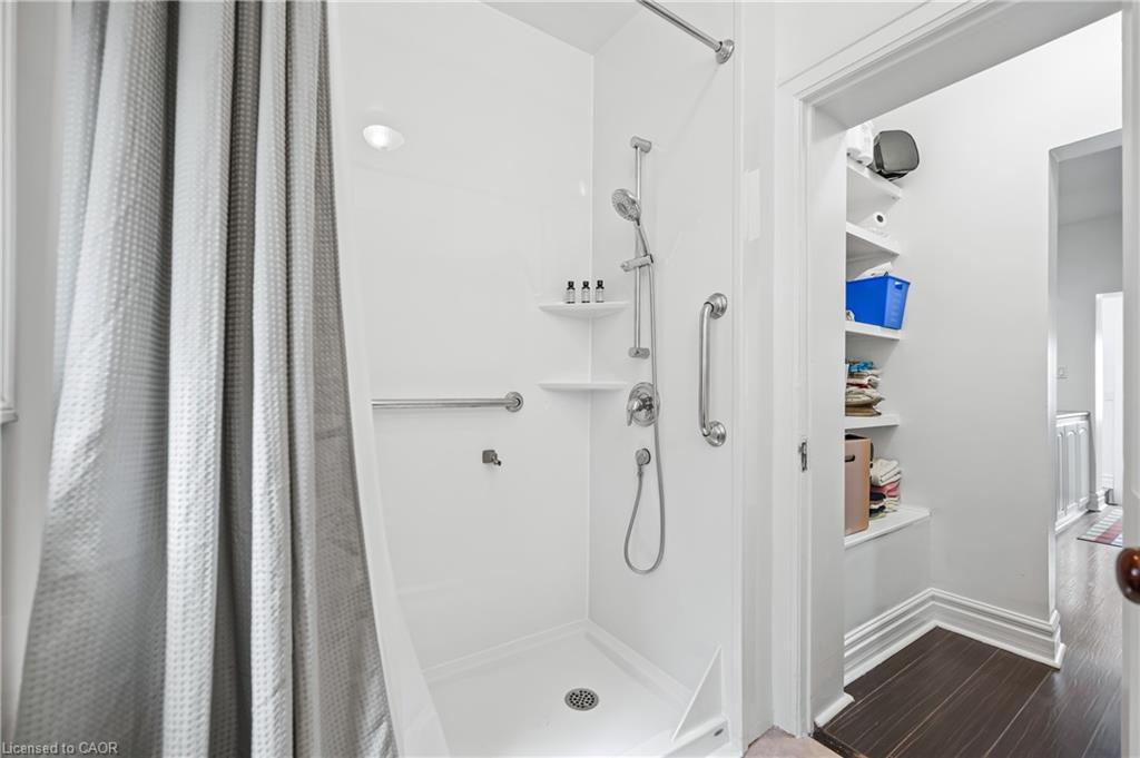 26 James Street, Cambridge, ON