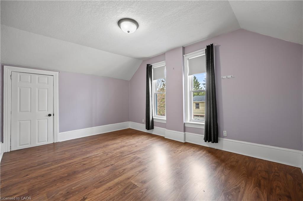 26 James Street, Cambridge, ON