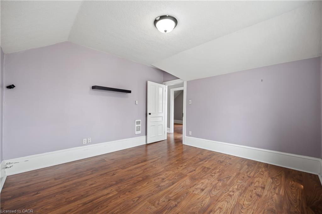 26 James Street, Cambridge, ON