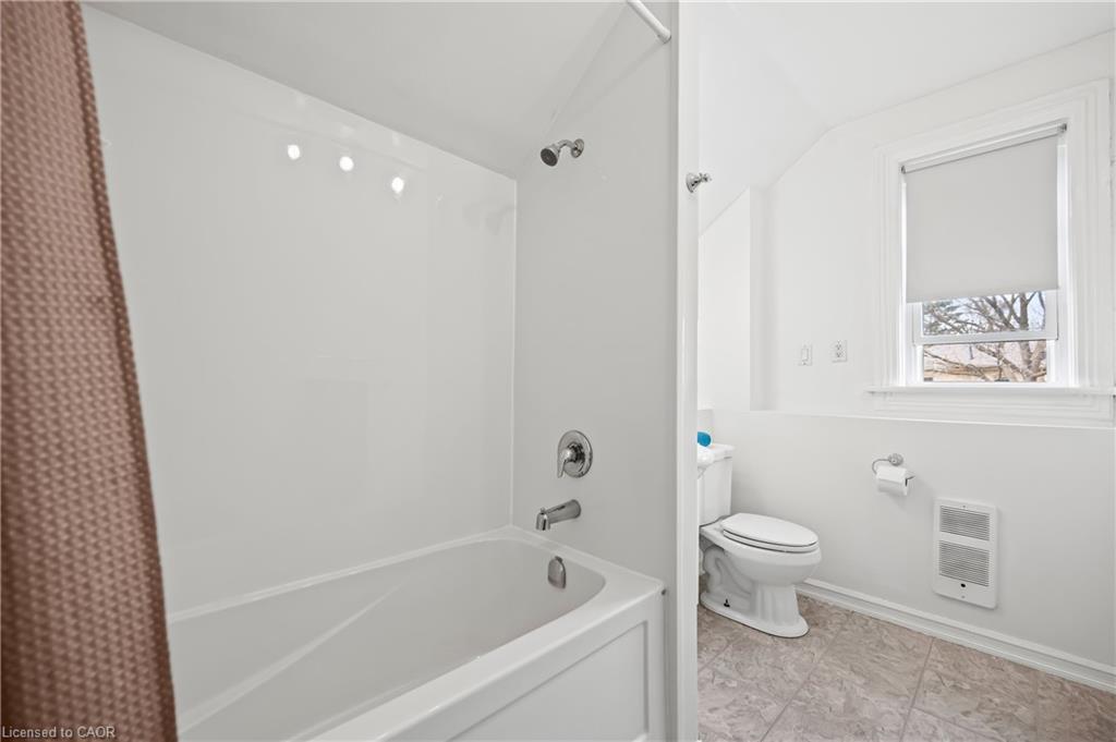 26 James Street, Cambridge, ON