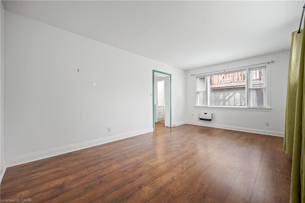 26 James Street, Cambridge, ON