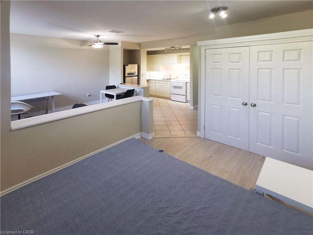 106-1950 Main Street W, Hamilton, ON - Indoor Photo Showing Other Room