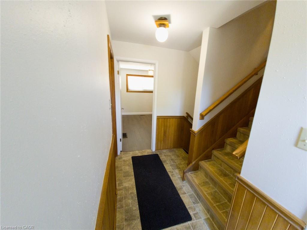 164 Laurier Avenue, Hamilton, ON - Indoor Photo Showing Other Room