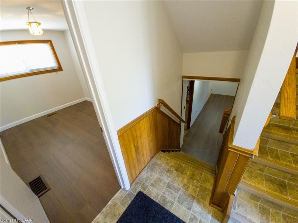 164 Laurier Avenue, Hamilton, ON - Indoor Photo Showing Other Room