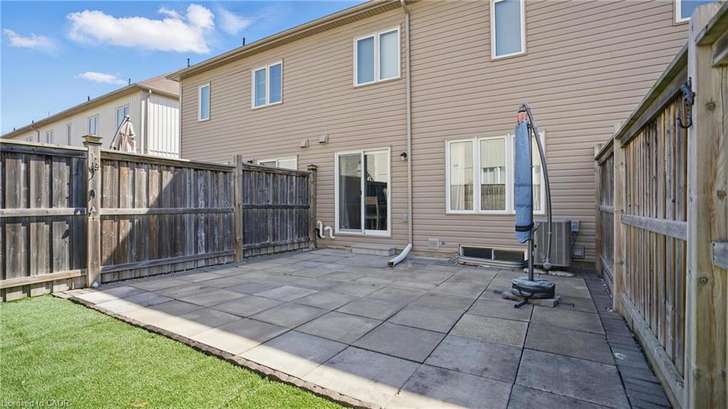 9 Lynch Crescent, Binbrook, ON - Outdoor With Exterior