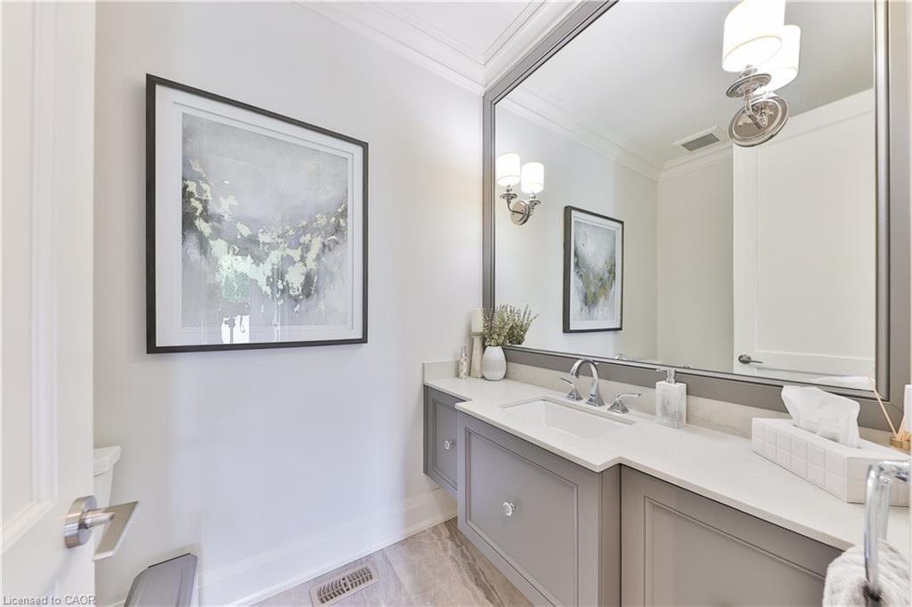 408 Saville Crescent, Oakville, ON - Indoor Photo Showing Bathroom