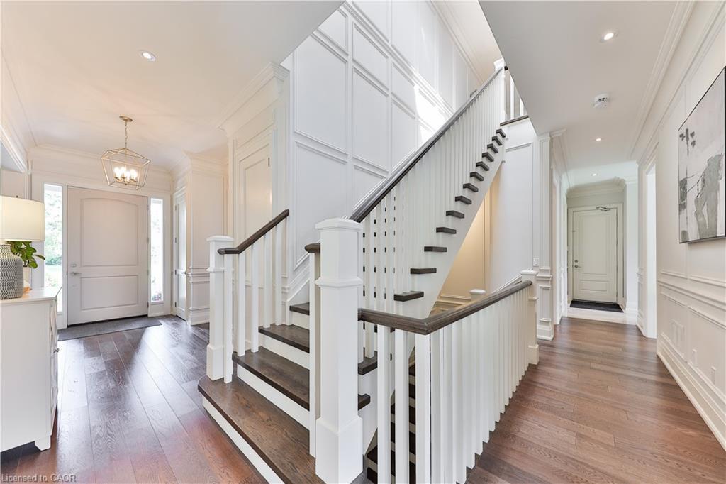 408 Saville Crescent, Oakville, ON - Indoor Photo Showing Other Room