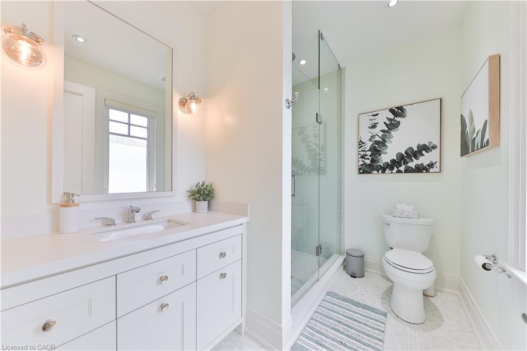 408 Saville Crescent, Oakville, ON - Indoor Photo Showing Bathroom