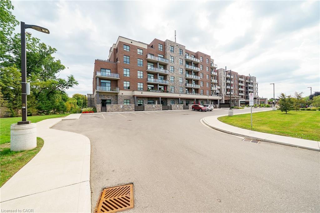 206-3290 New Street, Burlington, ON - Outdoor With Facade