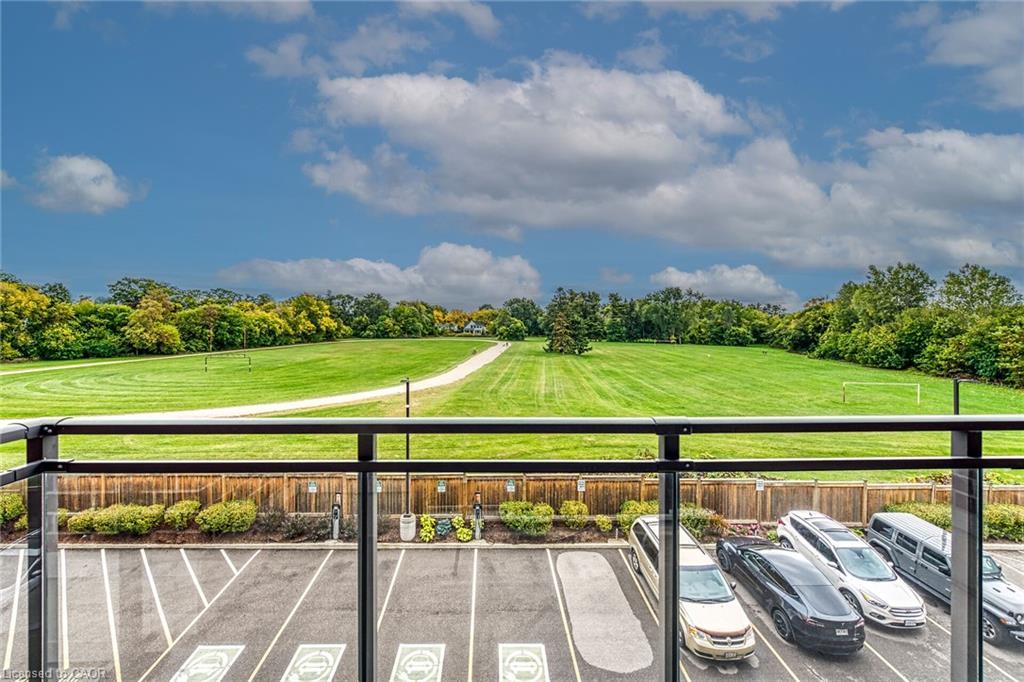206-3290 New Street, Burlington, ON - Outdoor With View