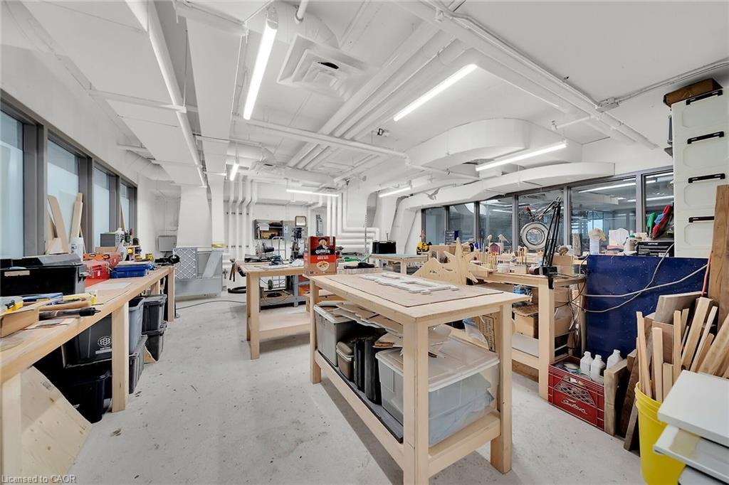 206-3290 New Street, Burlington, ON - Indoor Photo Showing Other Room