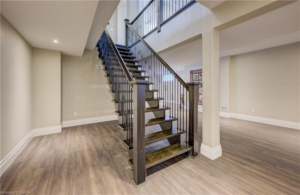 705 Meadowsweet Avenue, Waterloo, ON - Indoor Photo Showing Other Room