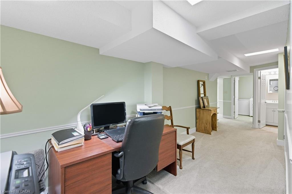 56 Muscot Drive, Hamilton, ON - Indoor Photo Showing Office