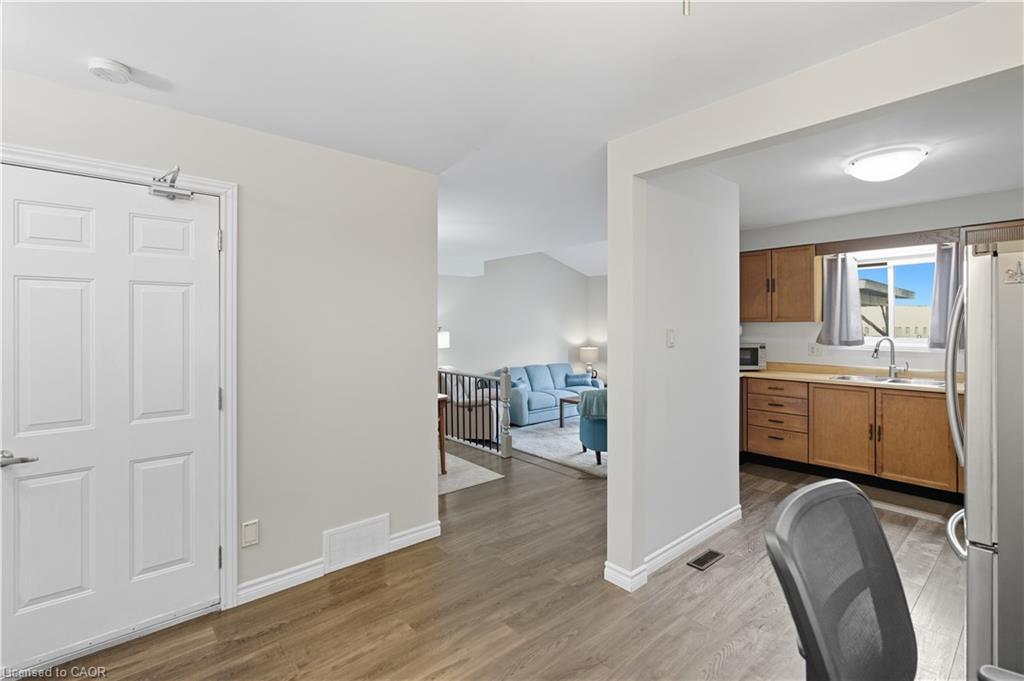 56 Muscot Drive, Hamilton, ON - Indoor