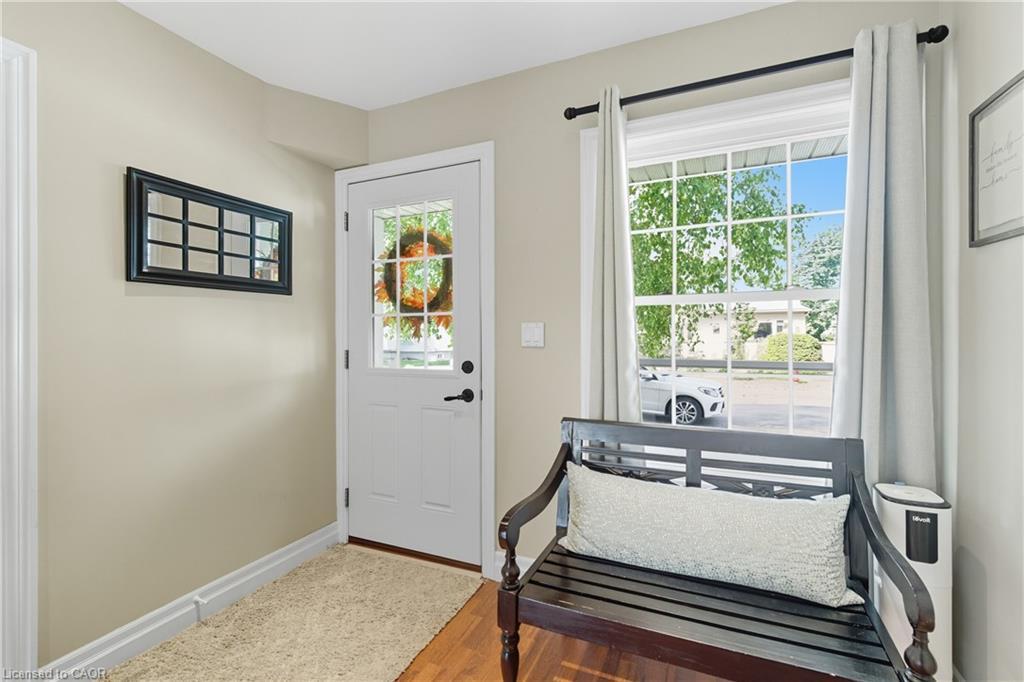 201 East 28Th Street, Hamilton, ON - Indoor