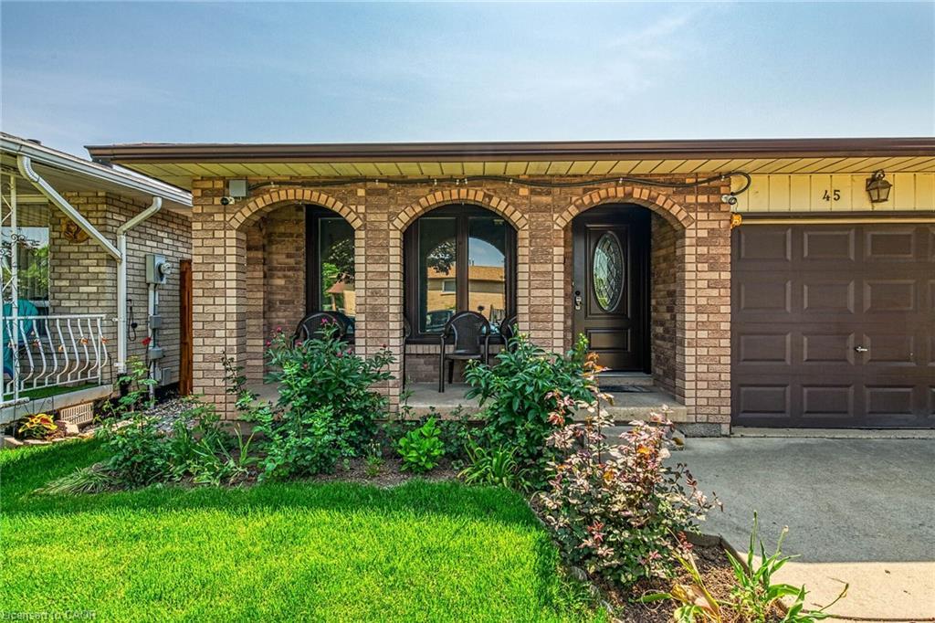 45 Juniper Drive, Stoney Creek, ON - Outdoor With Deck Patio Veranda