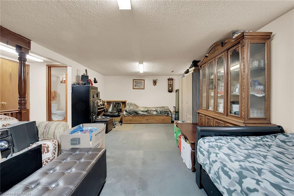 45 Juniper Drive, Stoney Creek, ON - Indoor