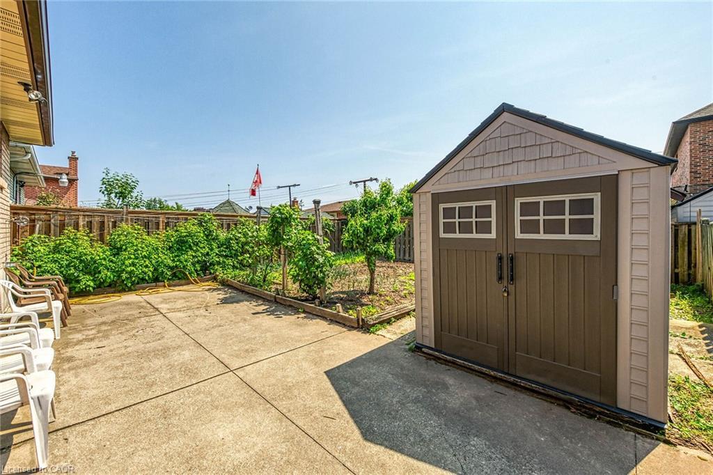 45 Juniper Drive, Stoney Creek, ON - Outdoor