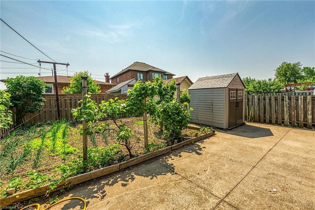 45 Juniper Drive, Stoney Creek, ON - Outdoor