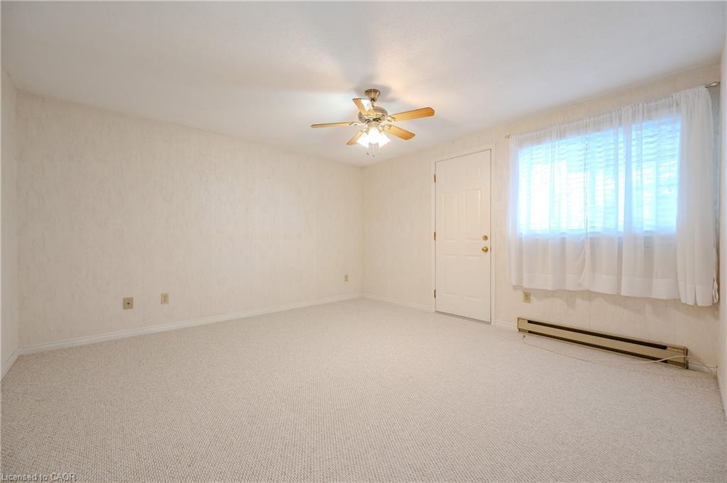 3 Rolling Brook Lane, New Hamburg, ON - Indoor Photo Showing Other Room