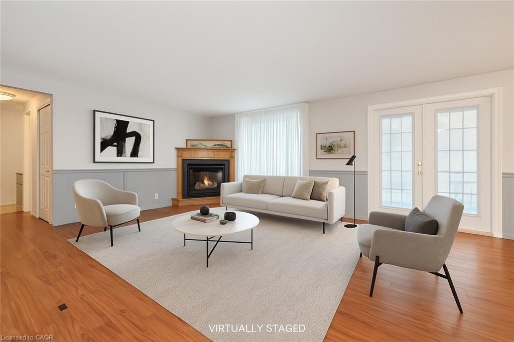 3 Rolling Brook Lane, New Hamburg, ON - Indoor Photo Showing Living Room With Fireplace