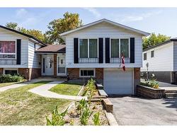 23 Fonthill Road  Hamilton, ON L9C 6A1