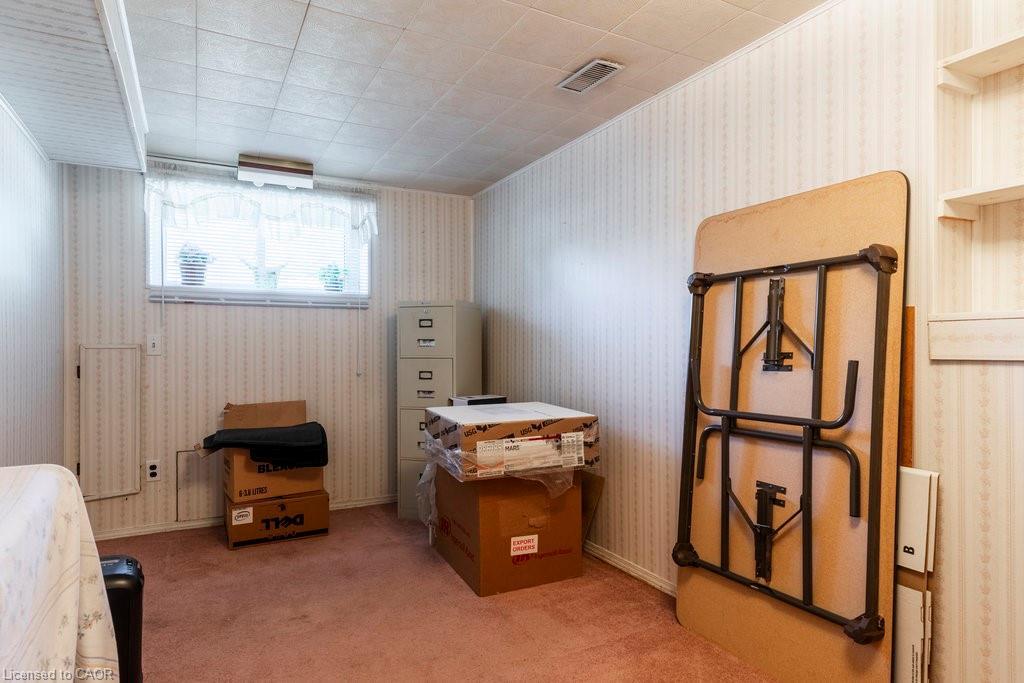 23 Fonthill Road, Hamilton, ON - Indoor