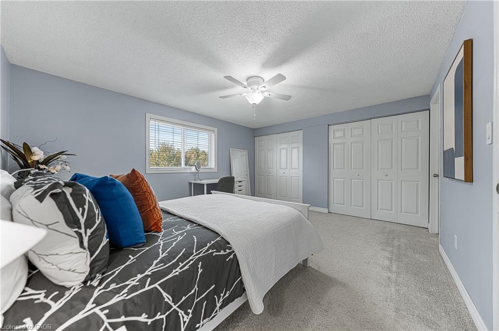 10-320 Alma Street, Rockwood, ON - Indoor Photo Showing Bedroom