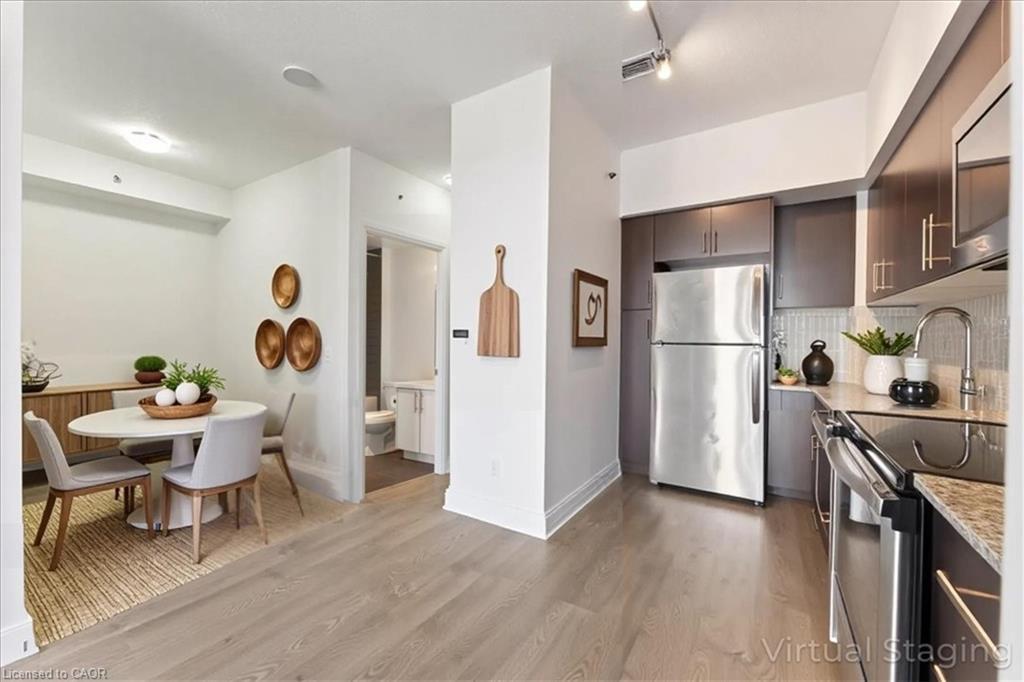 415-55 Speers Road, Oakville, ON - Indoor