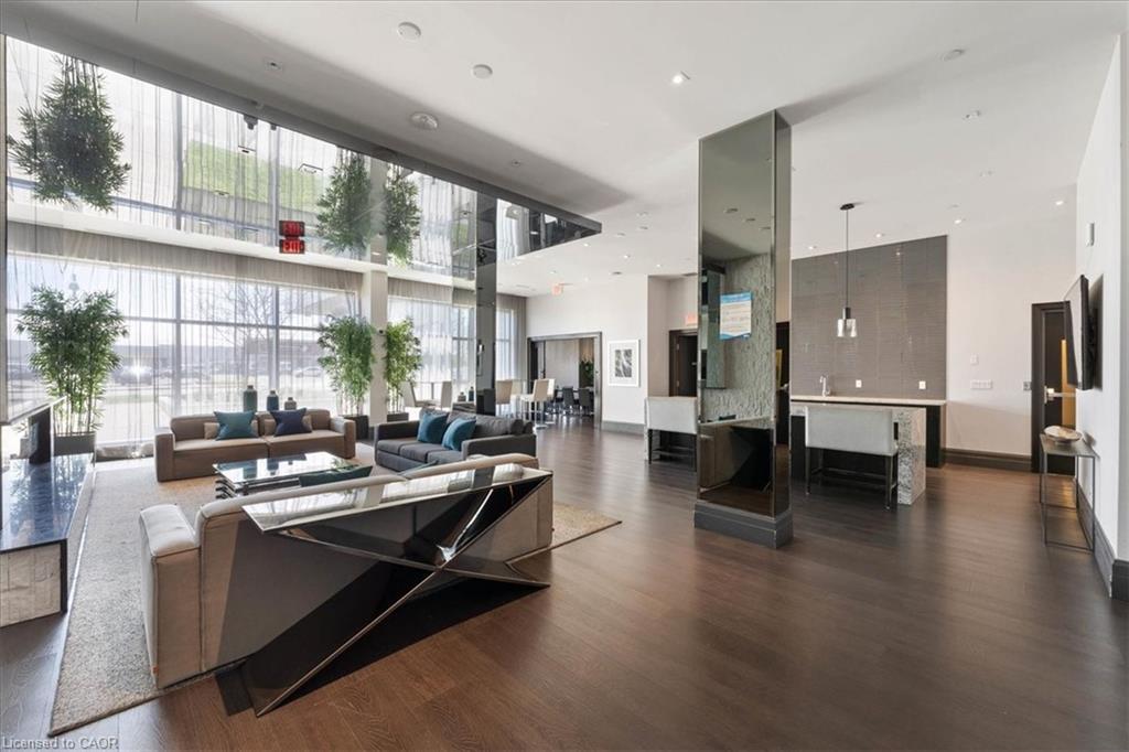 415-55 Speers Road, Oakville, ON - Indoor