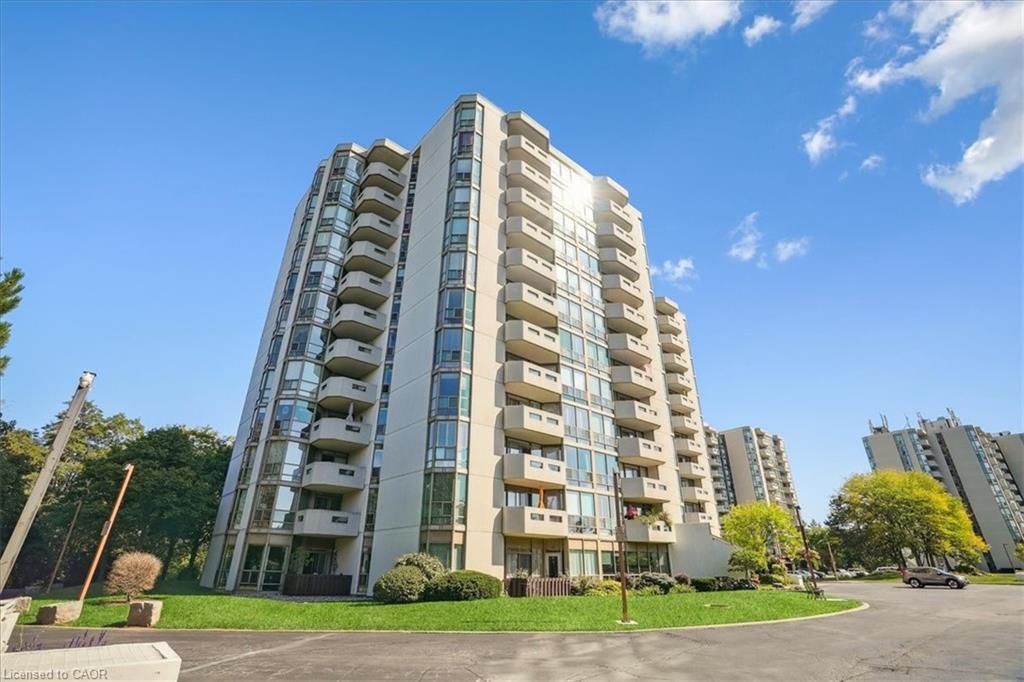 1105-5090 Pinedale Avenue, Burlington, ON - Outdoor With Balcony With Facade