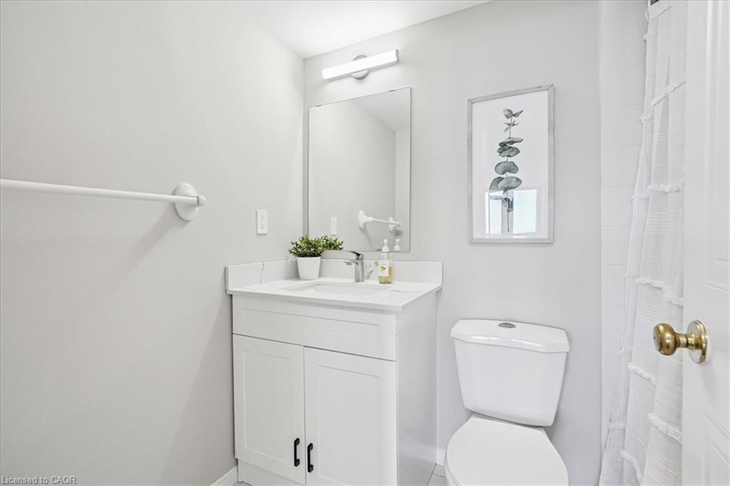 1105-5090 Pinedale Avenue, Burlington, ON - Indoor Photo Showing Bathroom