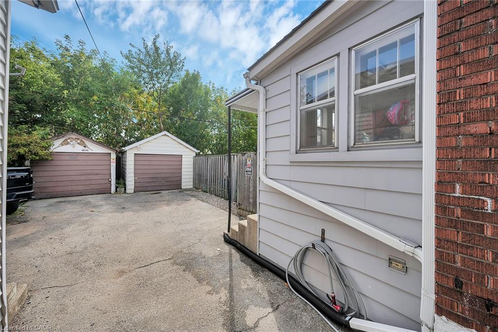 244 Cope Street, Hamilton, ON - Outdoor With Exterior