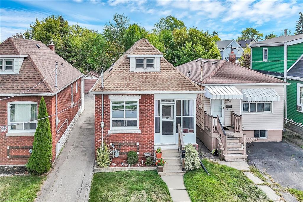 244 Cope Street, Hamilton, ON - Outdoor With Facade