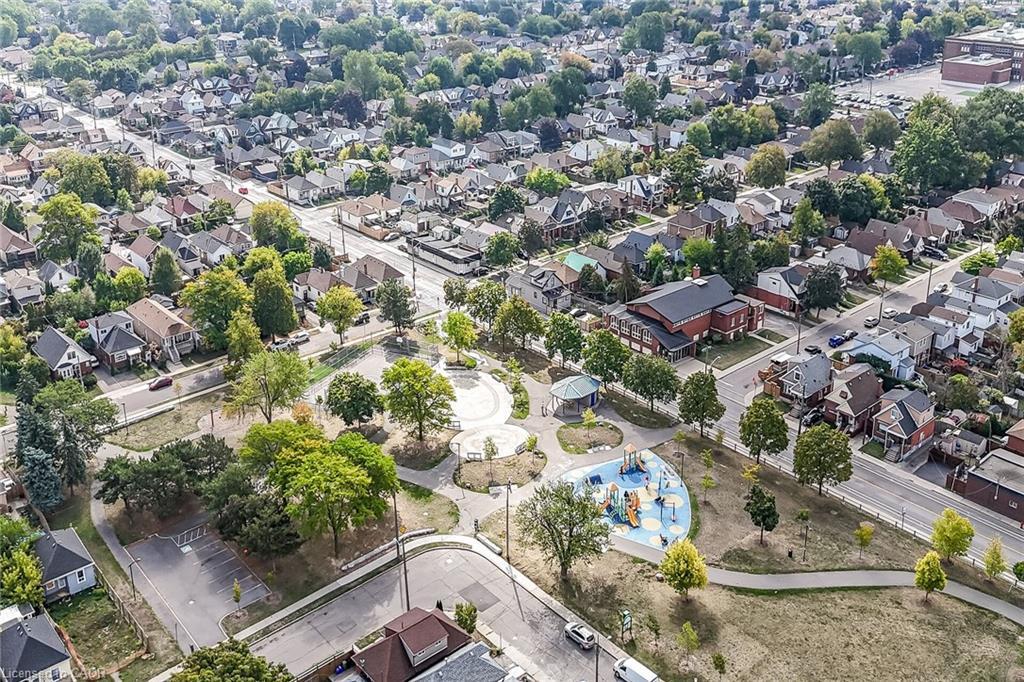 244 Cope Street, Hamilton, ON - Outdoor With View