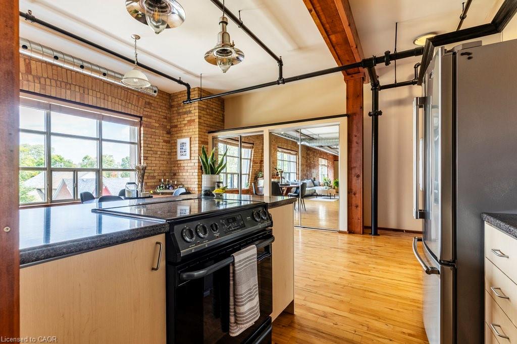 44-36 Margaret Street, Hamilton, ON - Indoor Photo Showing Kitchen
